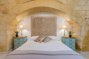 Idomeneo Luxury by BarbarHouse